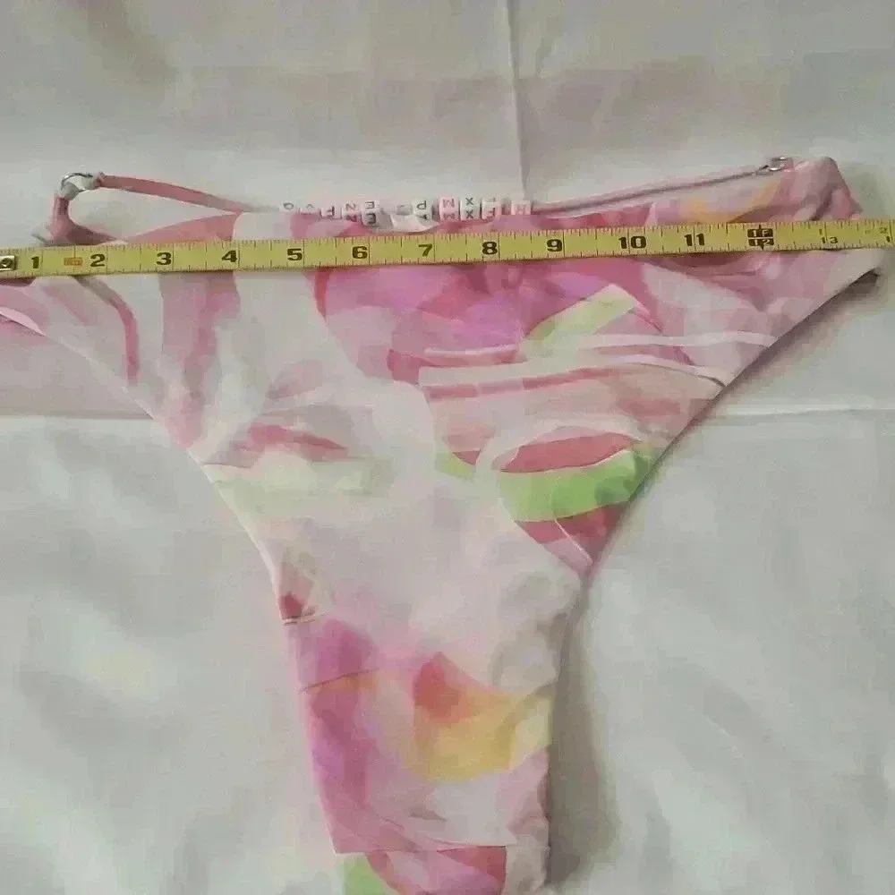 ☆☆☆Bikini swirl paint pattern